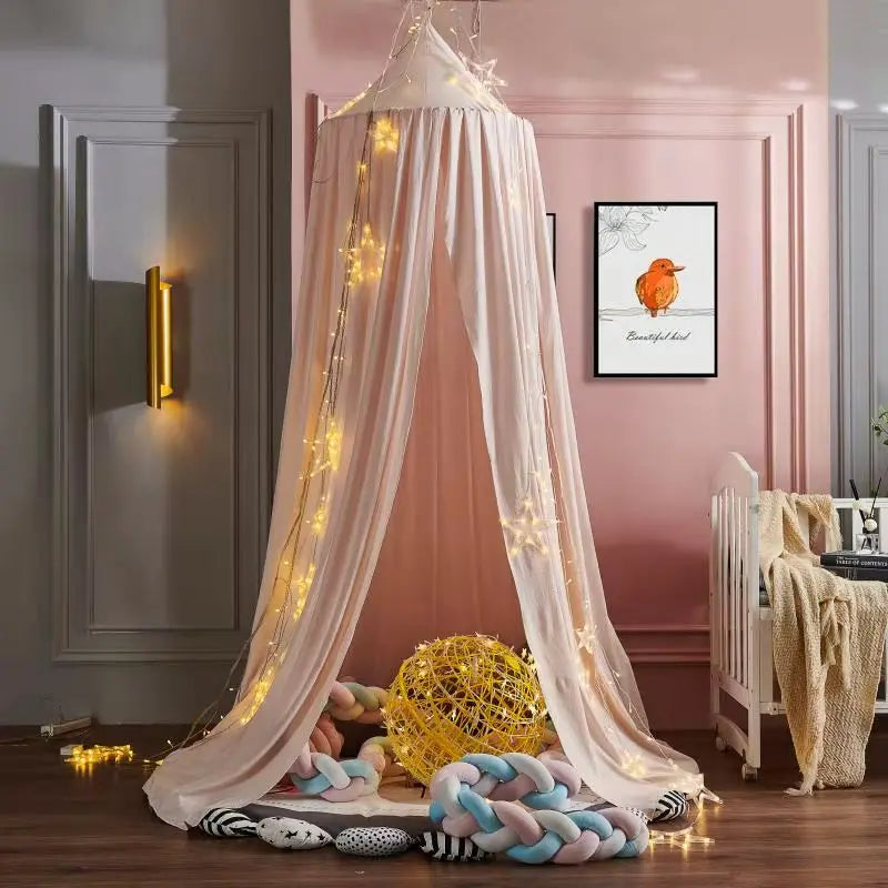 Canopy bed cabin I Dreamy™ – Three Hugs - Puériculture, Mode et Accessoires  de bébé